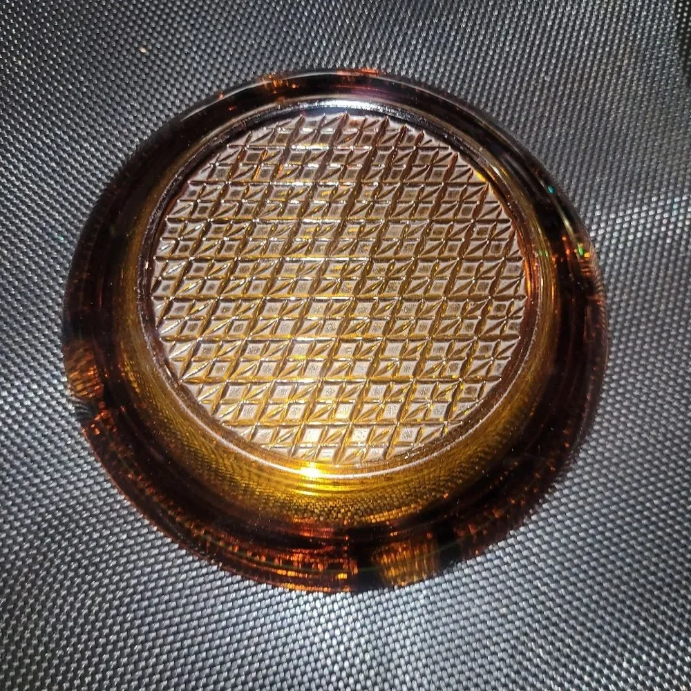 Vintage Amber Glass Round Cigar Ashtray Mid Century Diamond Pattern